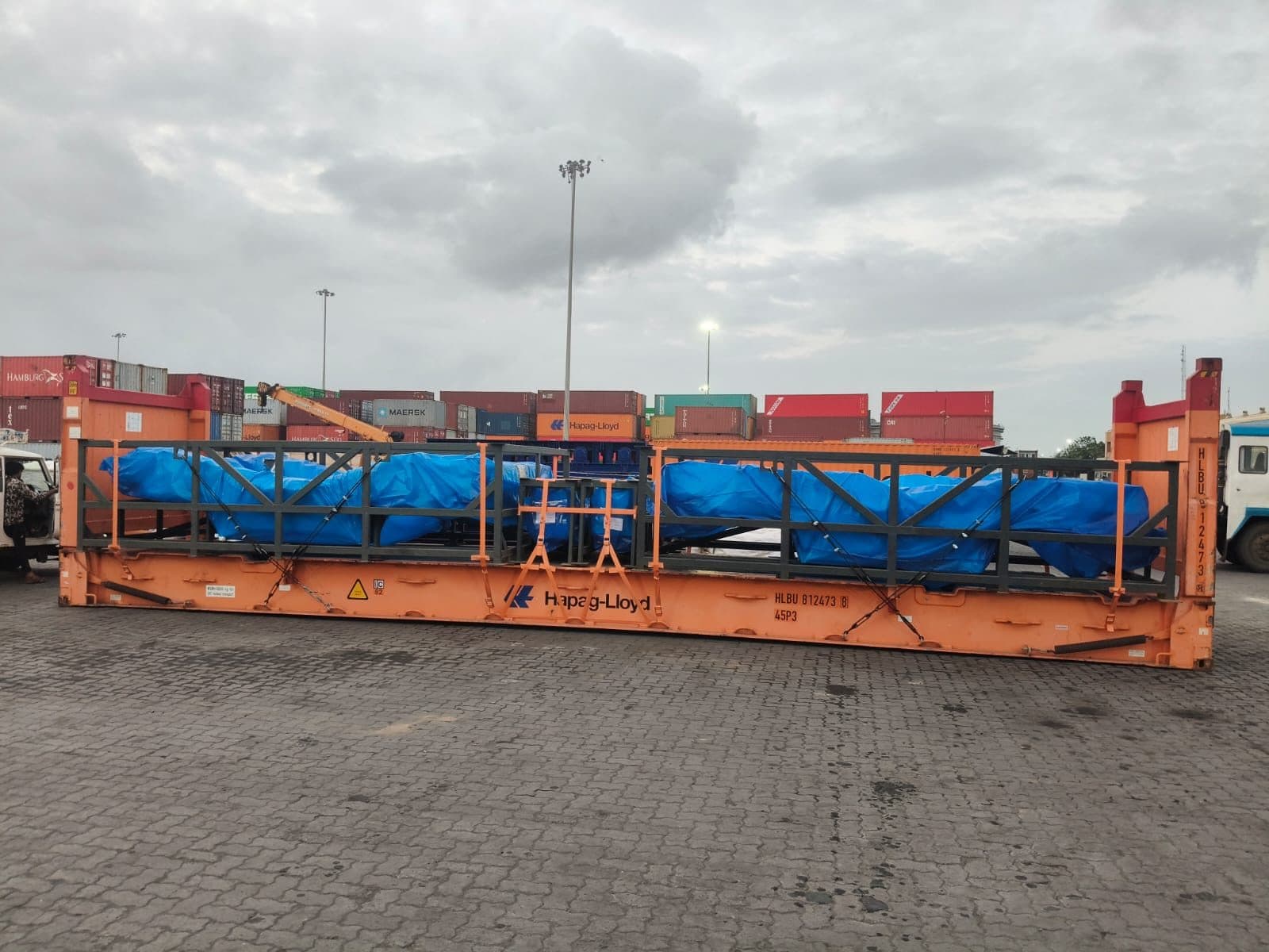 ODC container inspection in Mundra, photograph 1