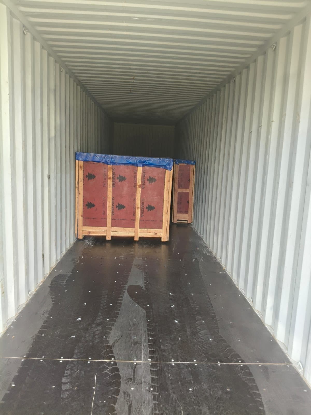 Cargo stowed inside a container during stuffing or destuffing attendance